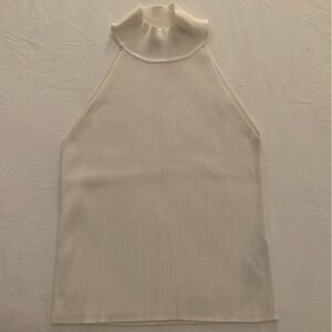 Zara white knit sleeveless top. Size Small worn once. Washed.
